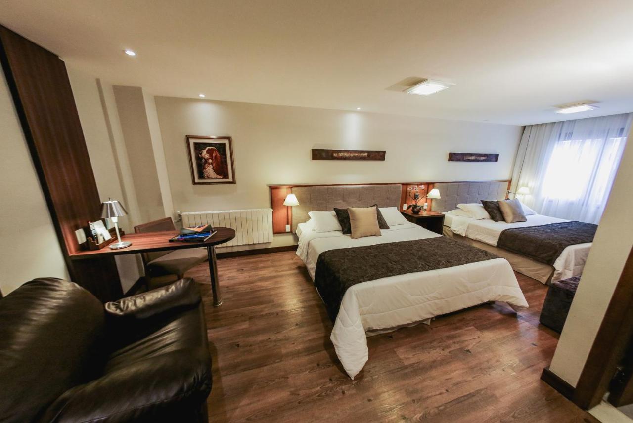 Bavaria Sport Hotel 그라마도 외부 사진 A room at the hotel